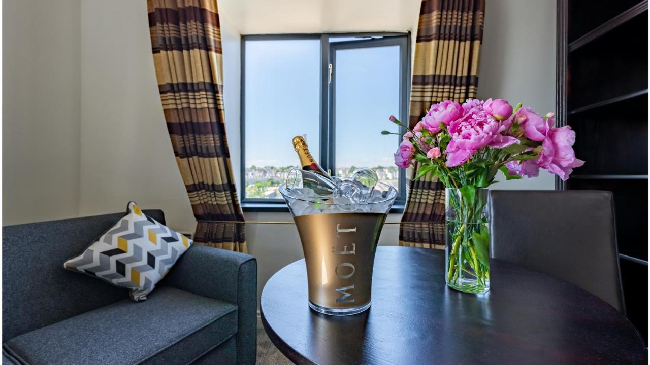 Marine Court Hotel Bangor Eksteriør billede