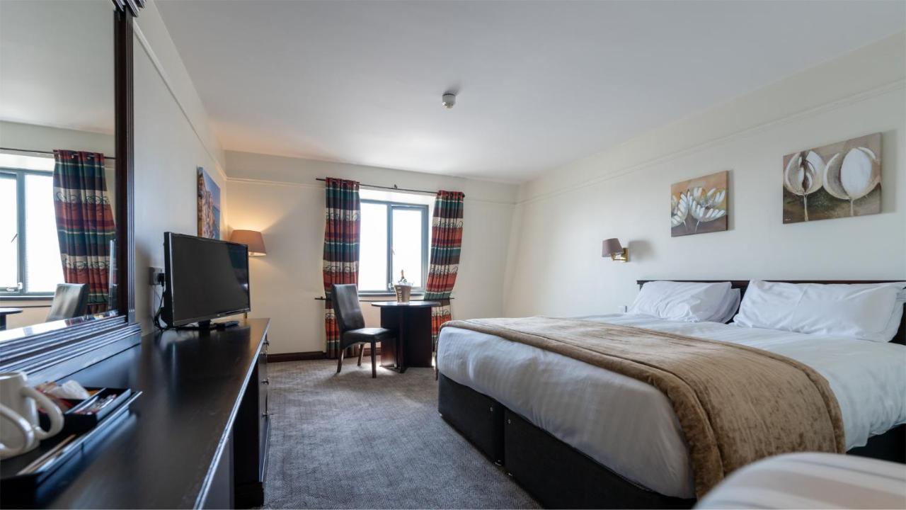 Marine Court Hotel Bangor Eksteriør billede