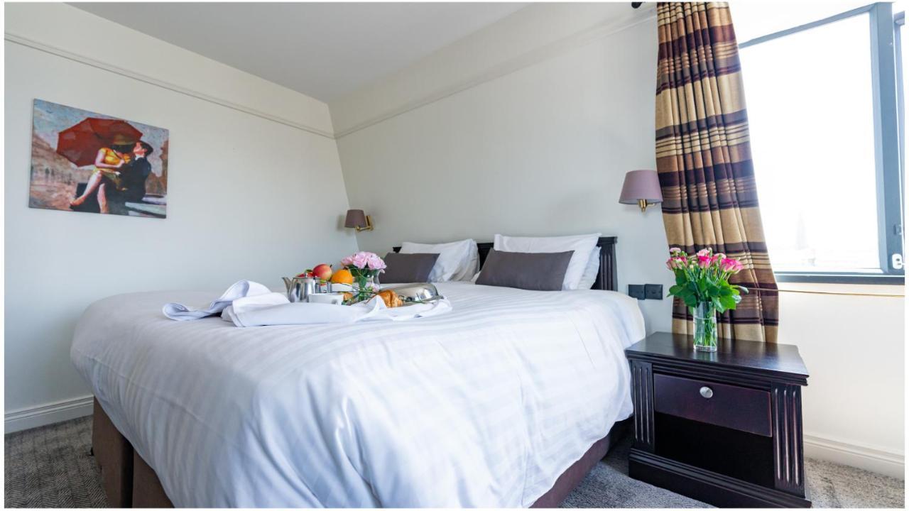 Marine Court Hotel Bangor Eksteriør billede